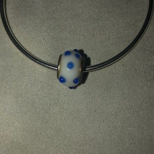 Pandora bead